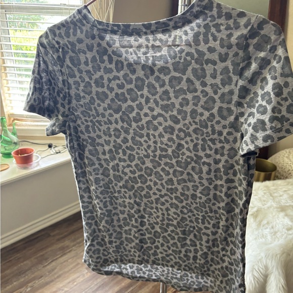 Leopard Print Top - Picture 2 of 3